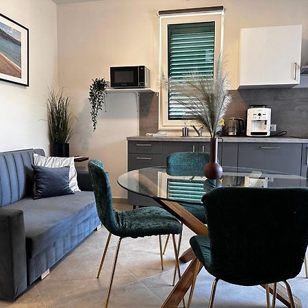 Divine Apartments باشْكا المظهر الخارجي الصورة
