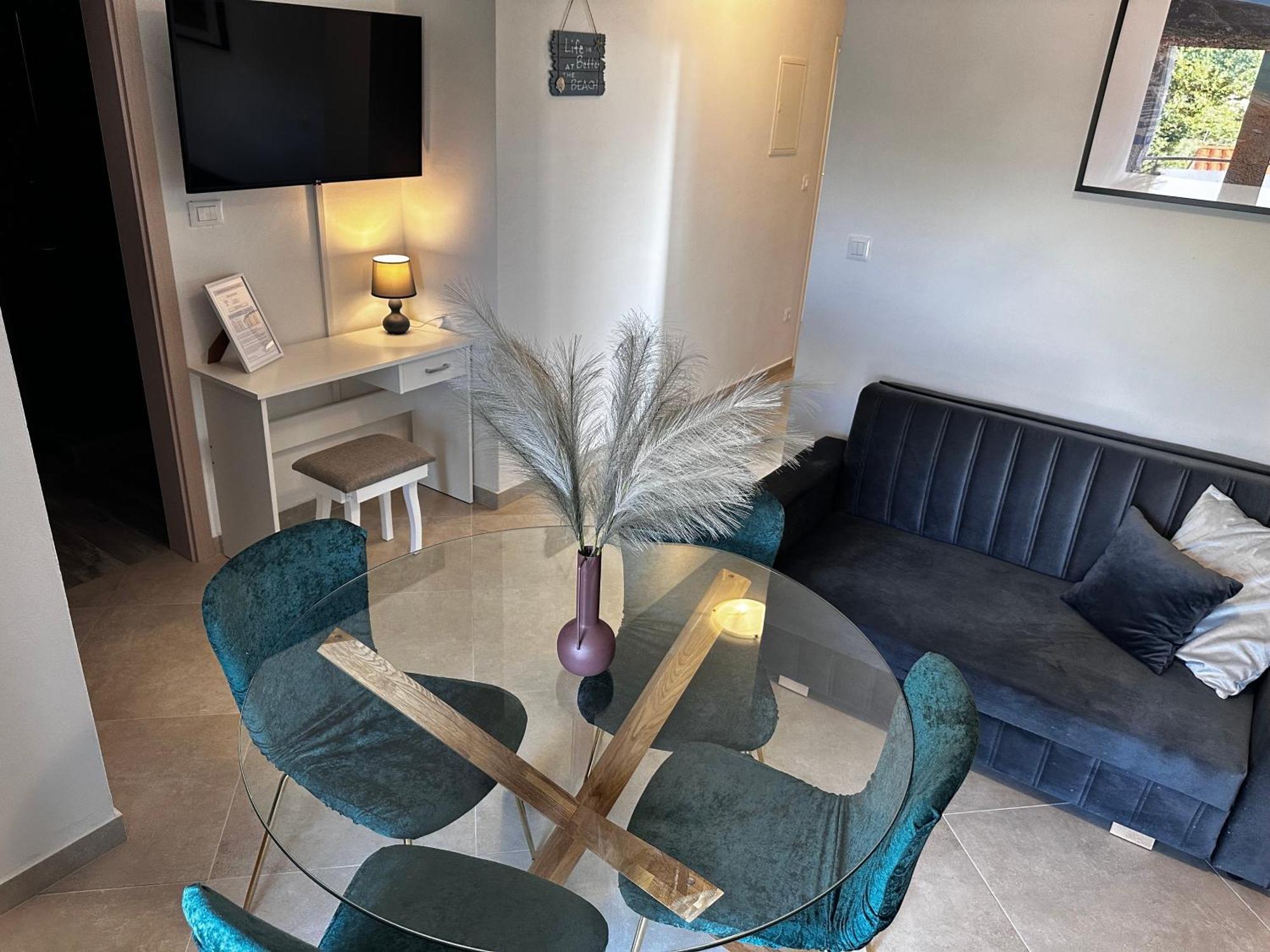 Divine Apartments باشْكا المظهر الخارجي الصورة