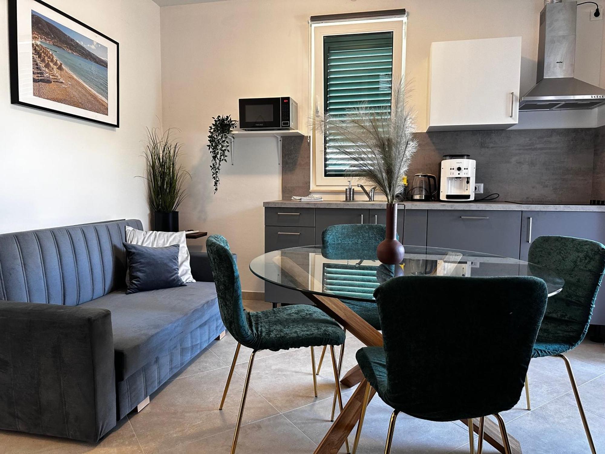 Divine Apartments باشْكا المظهر الخارجي الصورة