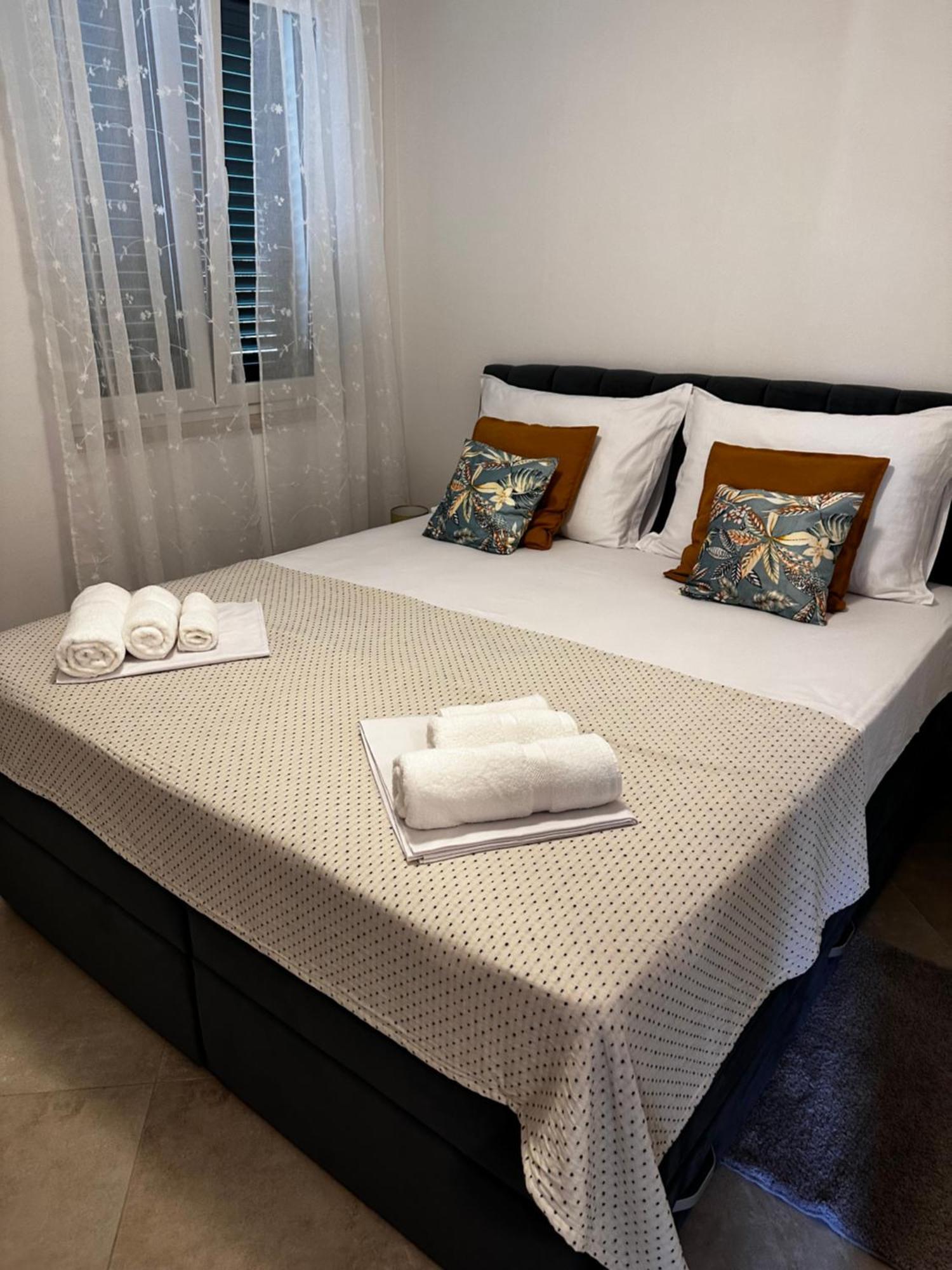 Divine Apartments باشْكا المظهر الخارجي الصورة