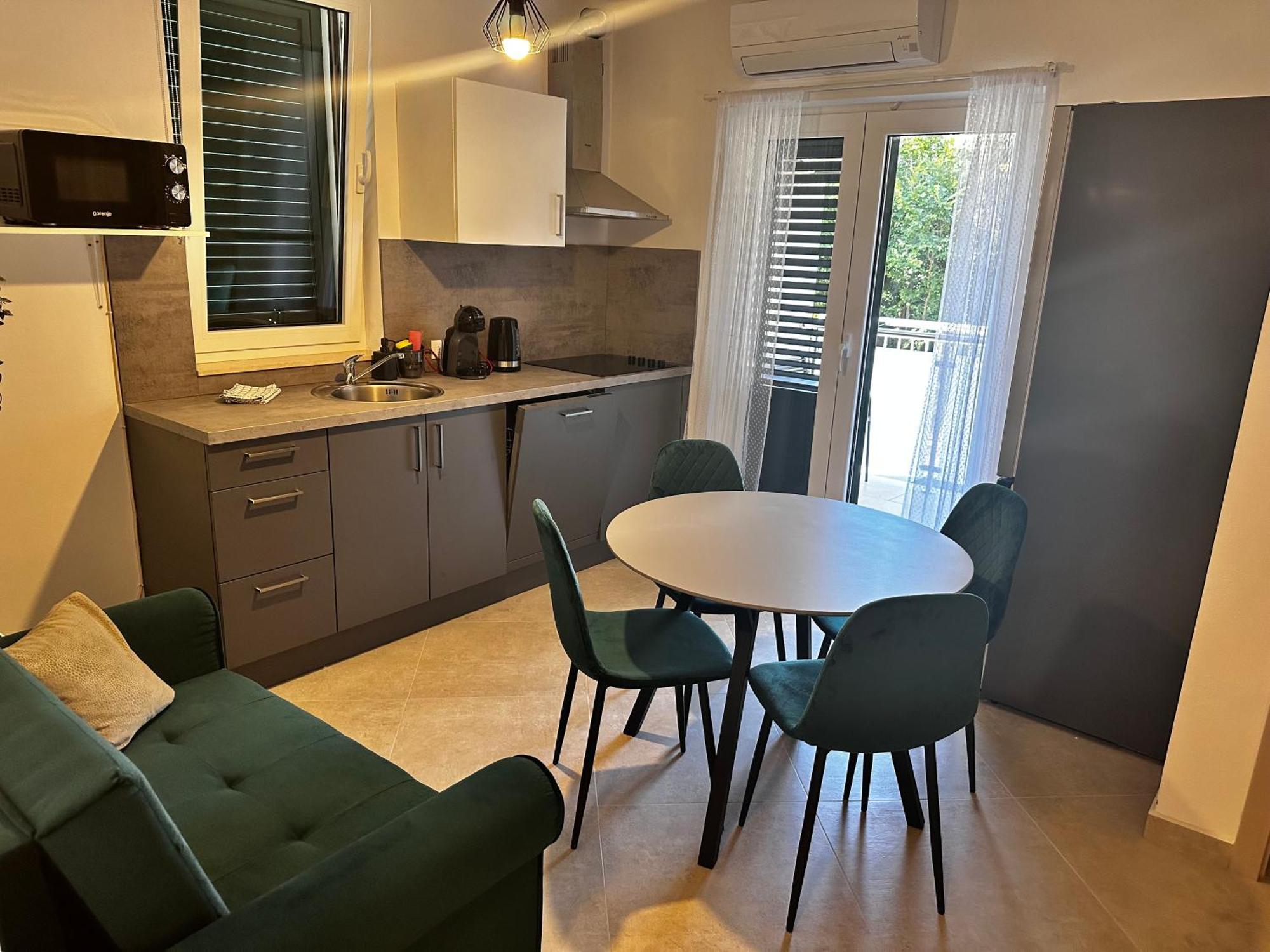 Divine Apartments باشْكا المظهر الخارجي الصورة