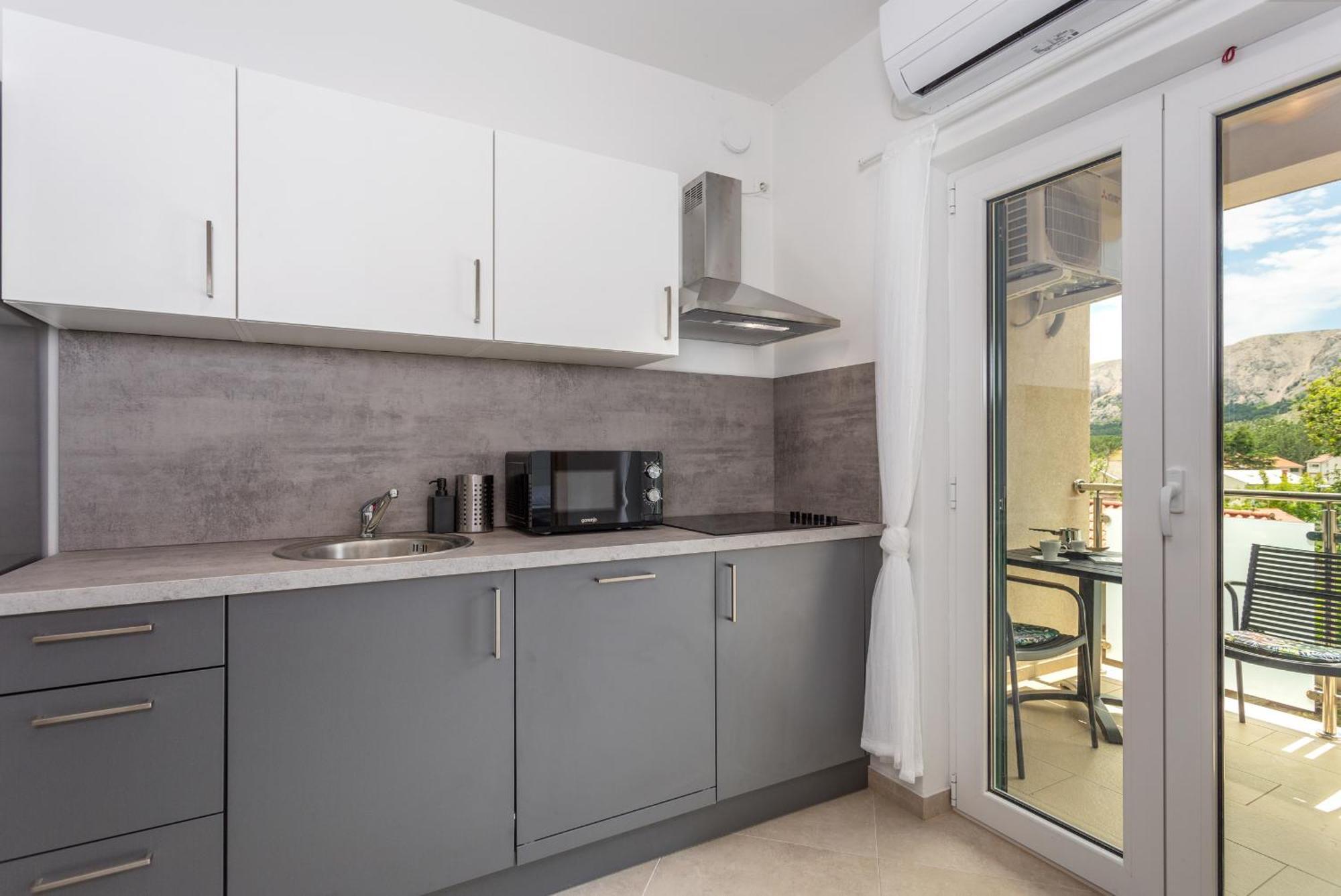 Divine Apartments باشْكا المظهر الخارجي الصورة